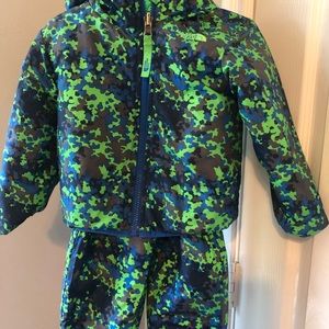 Reversible water repellent hooded jacket + pants